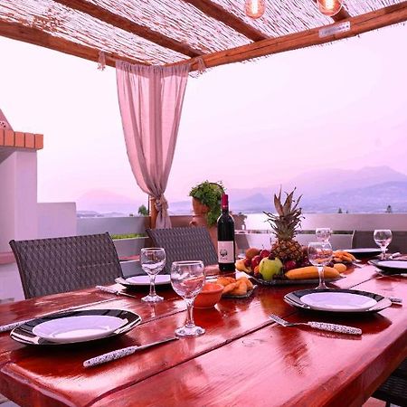Haritos Holidays Home Pombia Ngoại thất bức ảnh