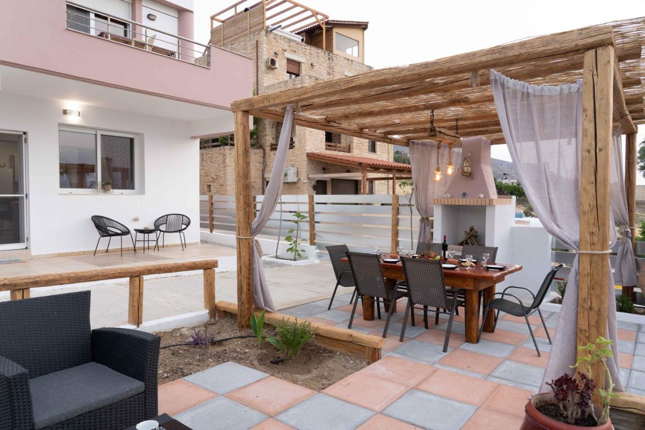 Haritos Holidays Home Pombia Ngoại thất bức ảnh