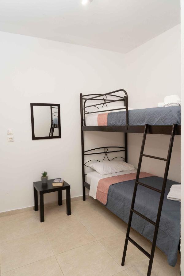 Haritos Holidays Home Pombia Ngoại thất bức ảnh