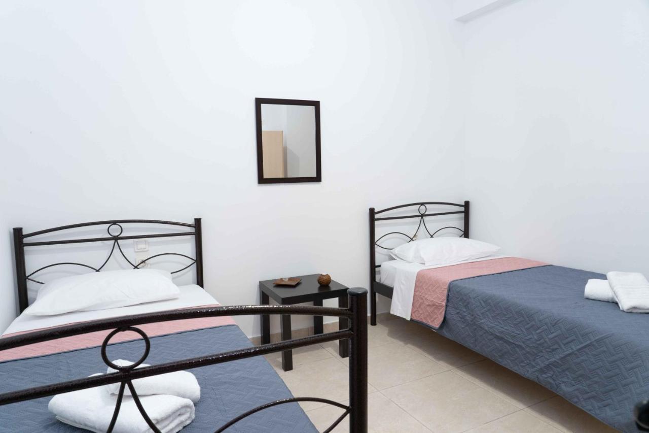 Haritos Holidays Home Pombia Ngoại thất bức ảnh