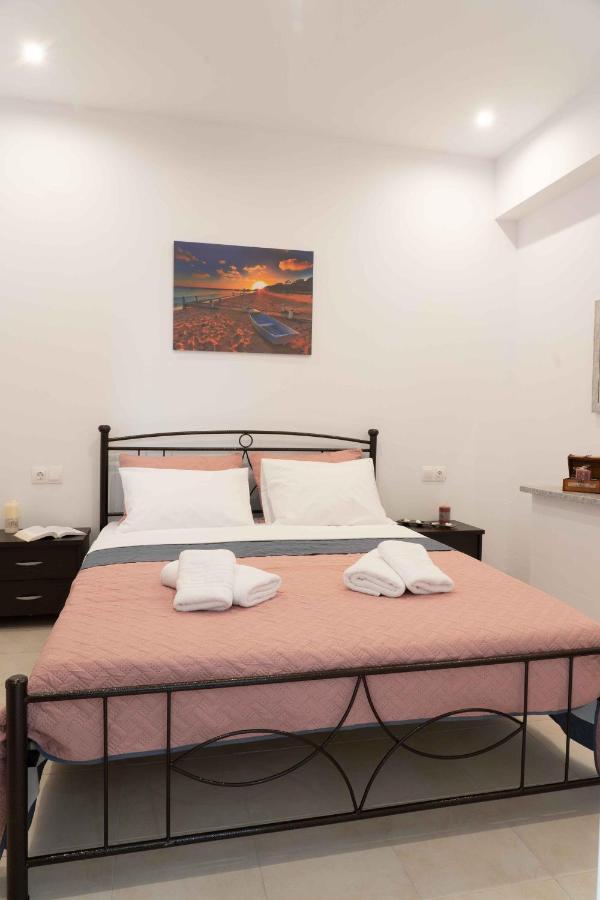 Haritos Holidays Home Pombia Ngoại thất bức ảnh