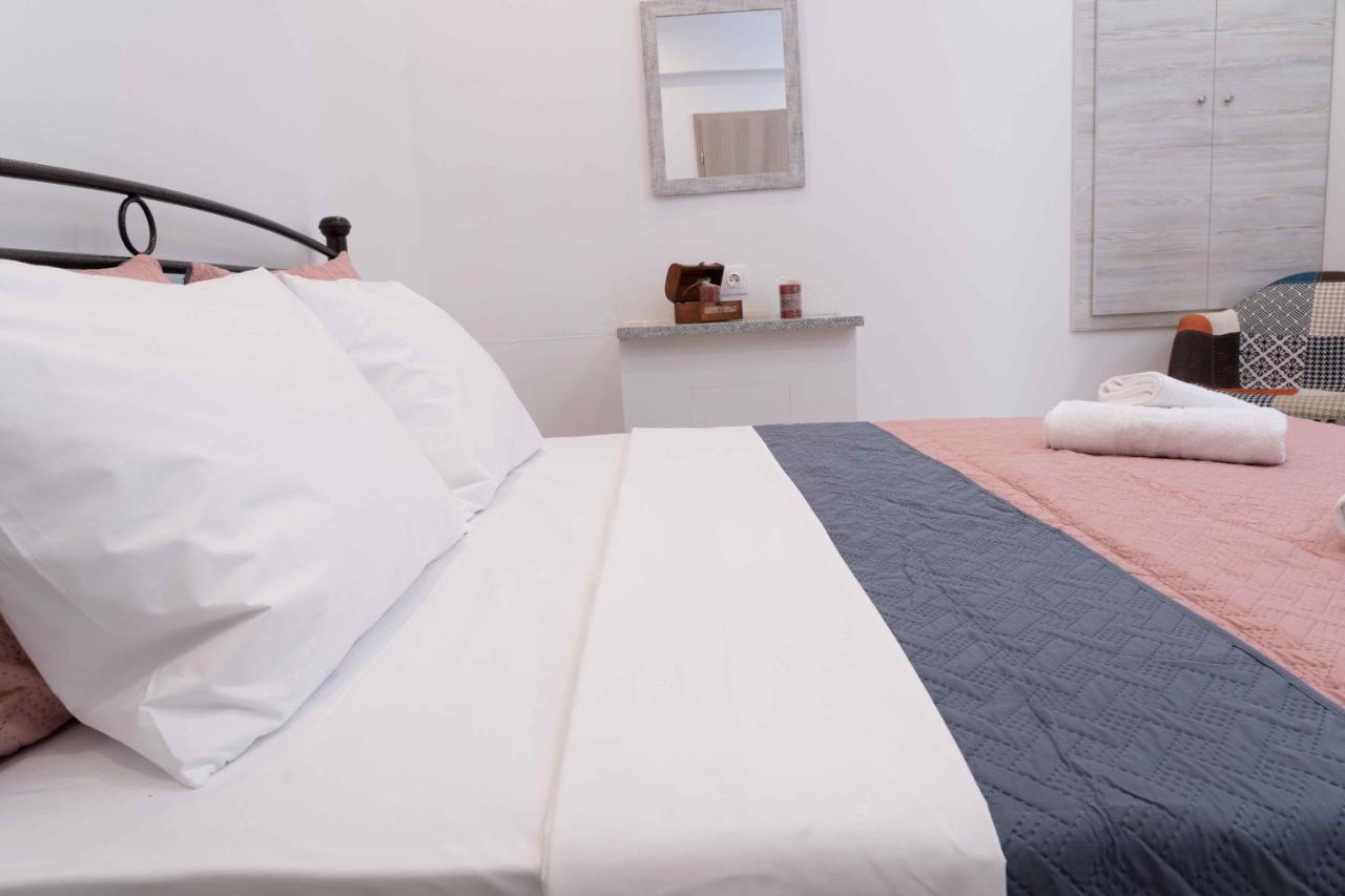 Haritos Holidays Home Pombia Ngoại thất bức ảnh